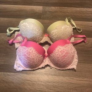 2 VS Dream Angles Lightly Lined Demi Bras